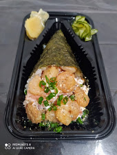 TEMAKI SALMÃO C/ CAMARÃO