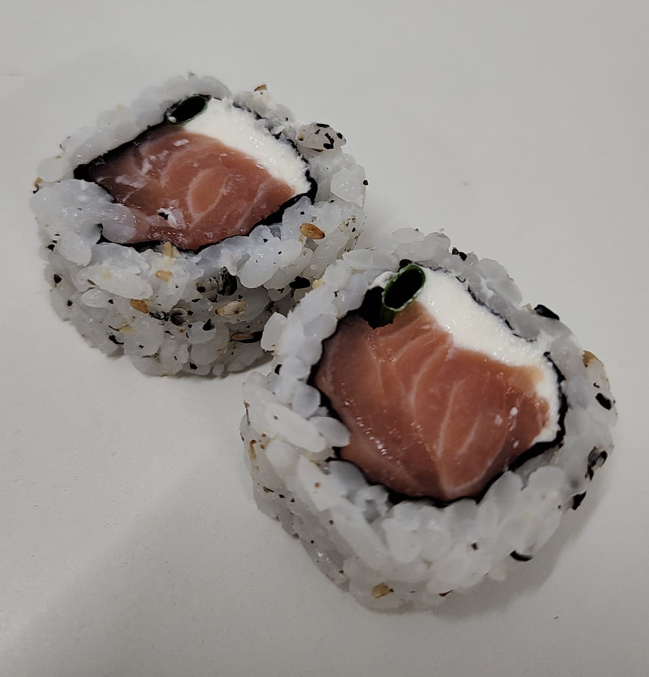 URAMAKI SALMÃO