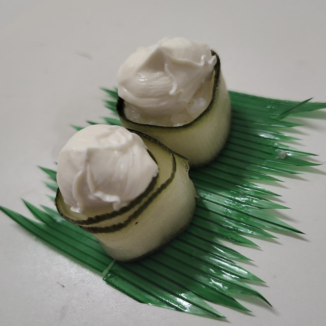 JOY DE PEPINO C/ CREAM CHEESE
